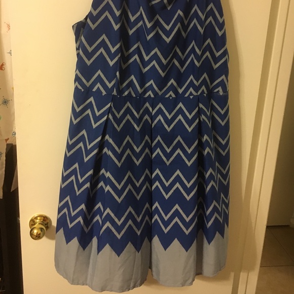 ModCloth 3x chevron print dress - Picture 2 of 2